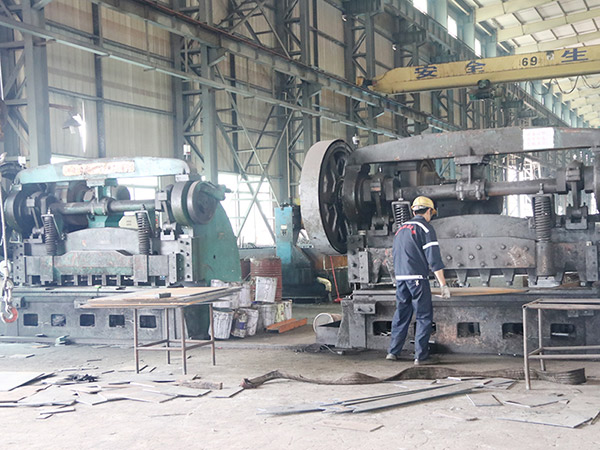 钢结构打孔接板制作