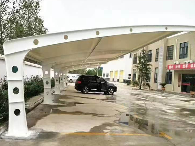 膜钢结构停车棚